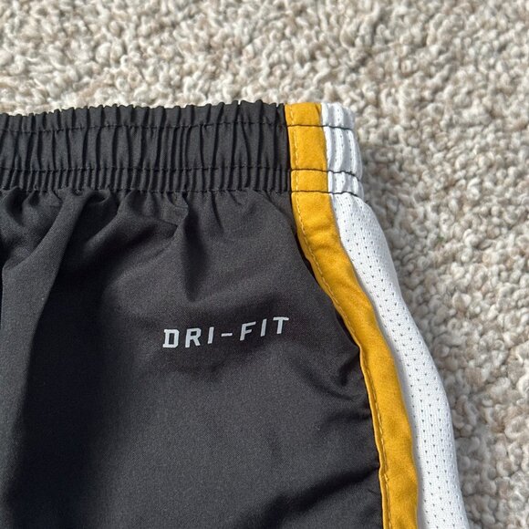 nike dri-fit mizzou shorts 🐯 m - Picture 8 of 10